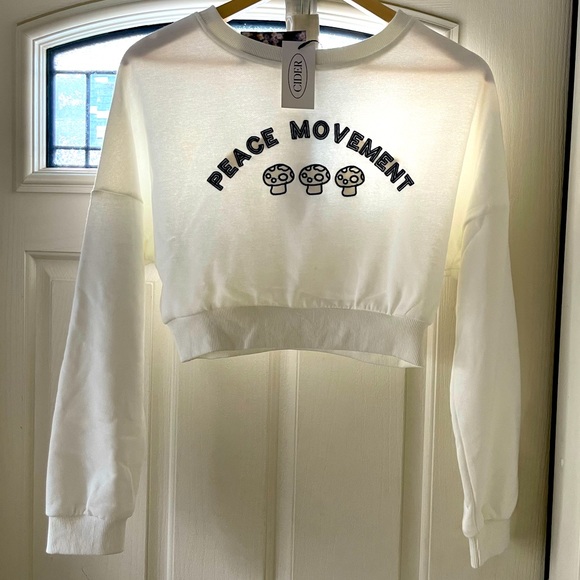 CIDER “Peace Movement” Cropped Sweater - Picture 1 of 3
